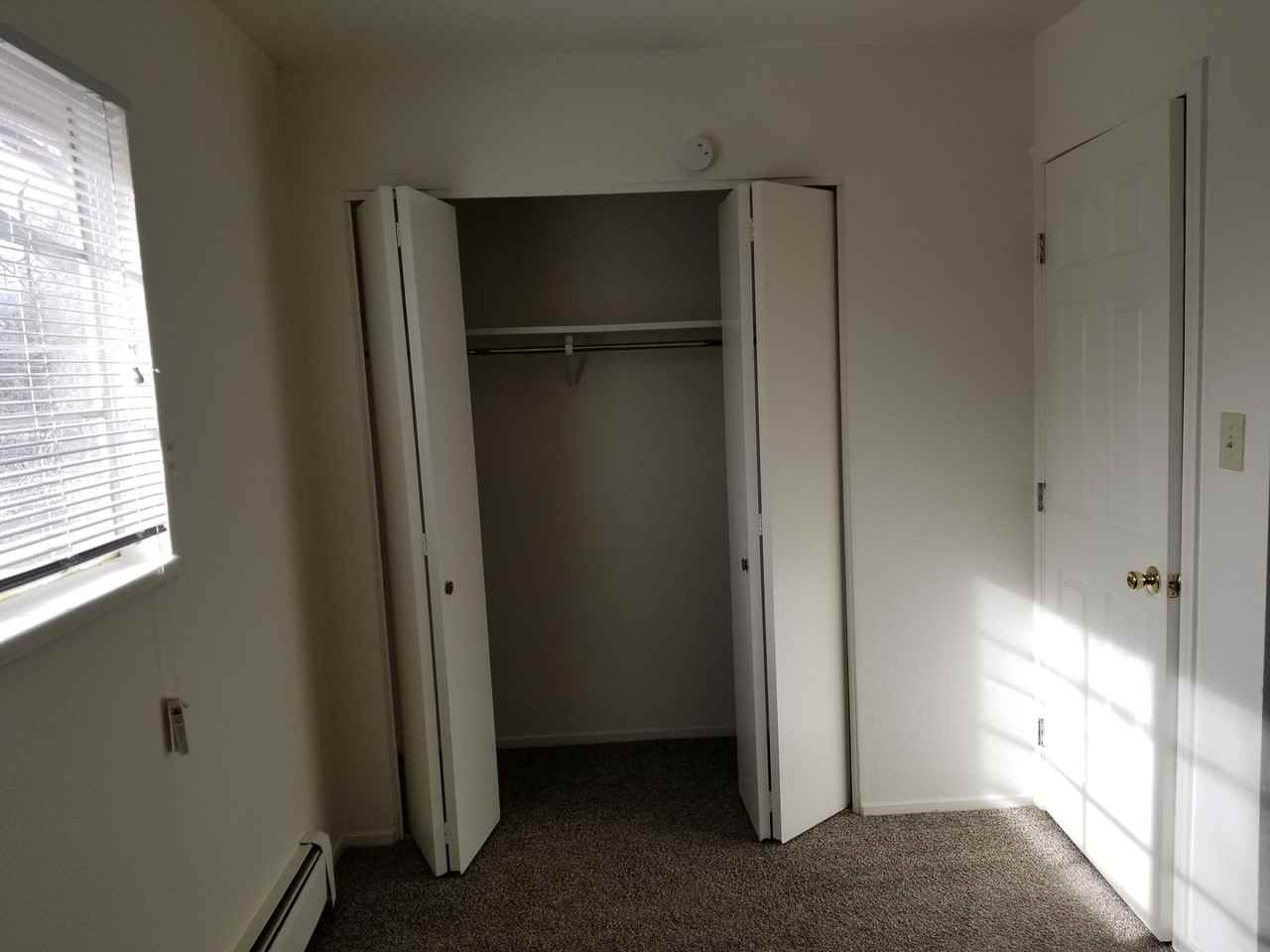 460 GROVE - Photo 7 of 9