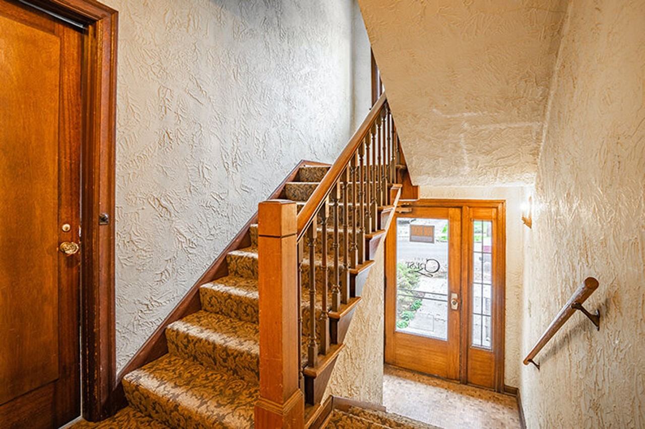 Crest Apartments - Photo 4 of 17