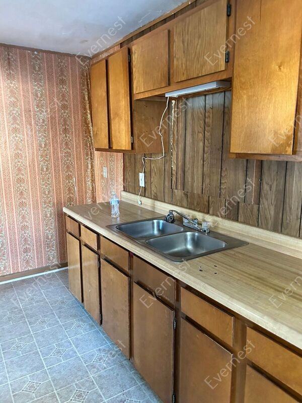 3444 Park Ave Sw - Photo 2 of 21