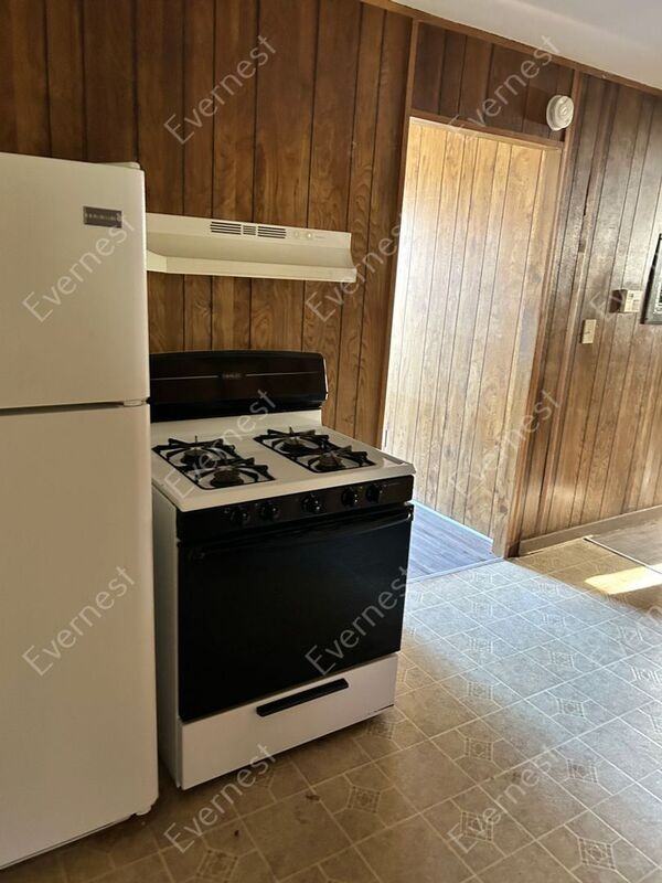 3444 Park Ave Sw - Photo 3 of 21