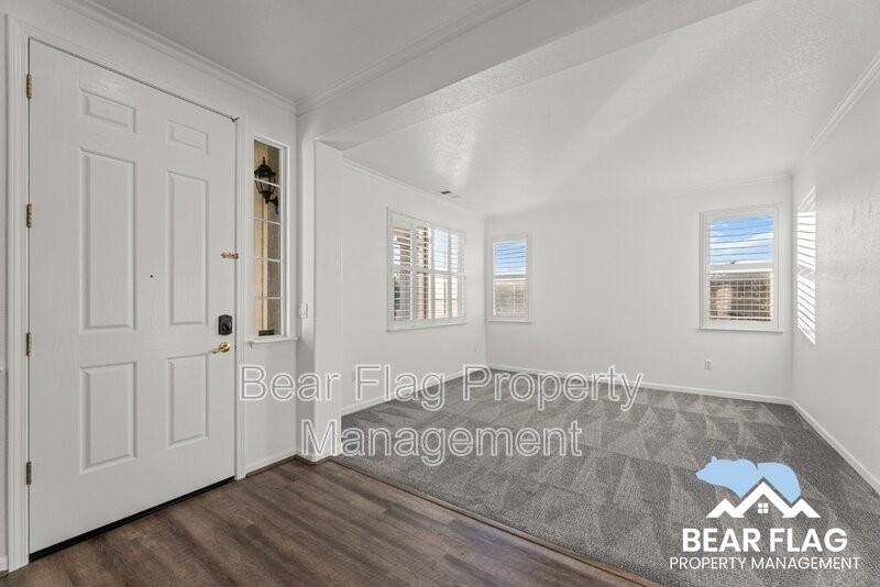 801 Auburn Woods Ct - Photo 5 of 39