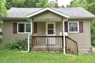 320 30th Street Dr Se - Photo 1 of 1