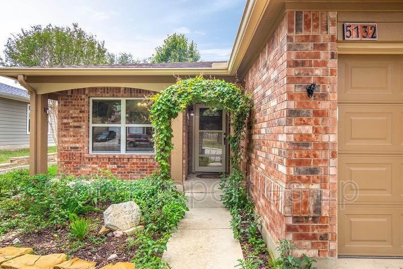 5132 Columbia Dr - Photo 2 of 26