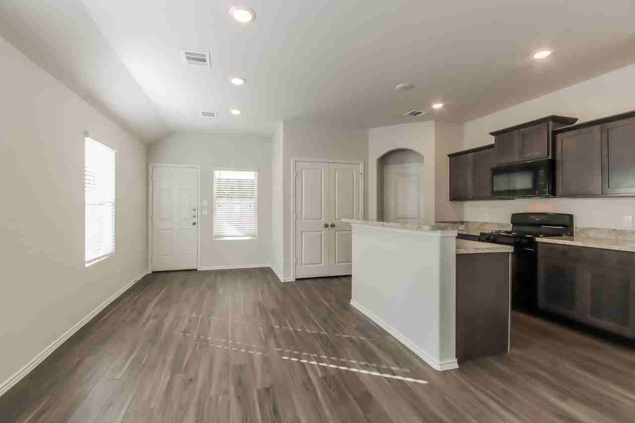 22271 Red Knot Run - Photo 3 of 12