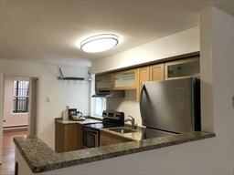 520 Shawmut Ave #1 - Photo 4 of 18