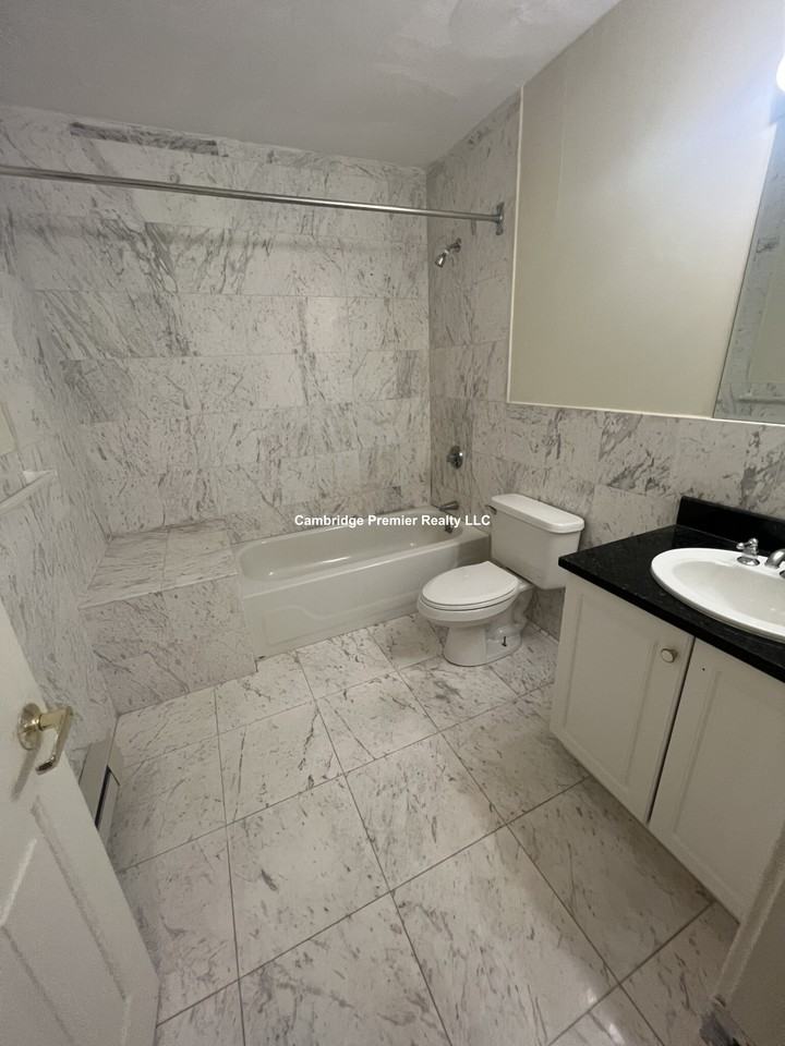 Highland Ave. & West #306 - Photo 2 of 27