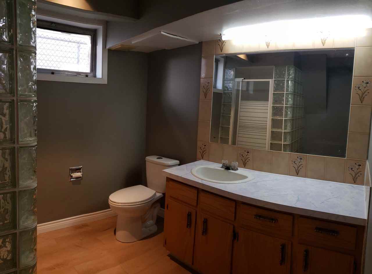 10511 135B Avenue Northwest - Photo 2 of 7