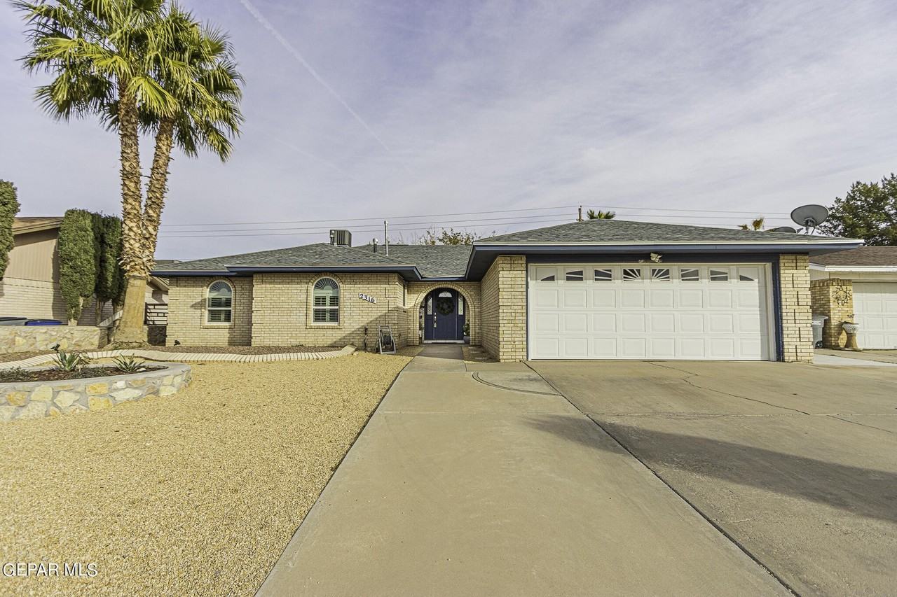 2316 Gene Littler Dr, El Paso, TX 79936 3 Bedroom House for 1,750
