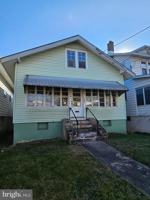 featured image of 138 W Main St