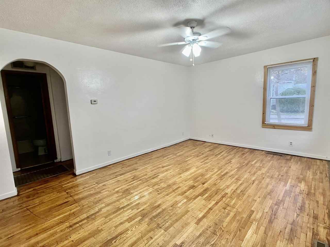1808 Se Marshall St - Photo 2 of 18