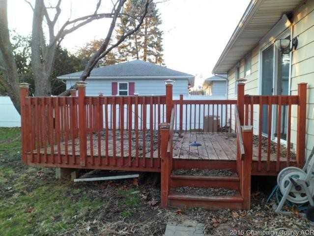 1503 Marigold Ln - Photo 3 of 15