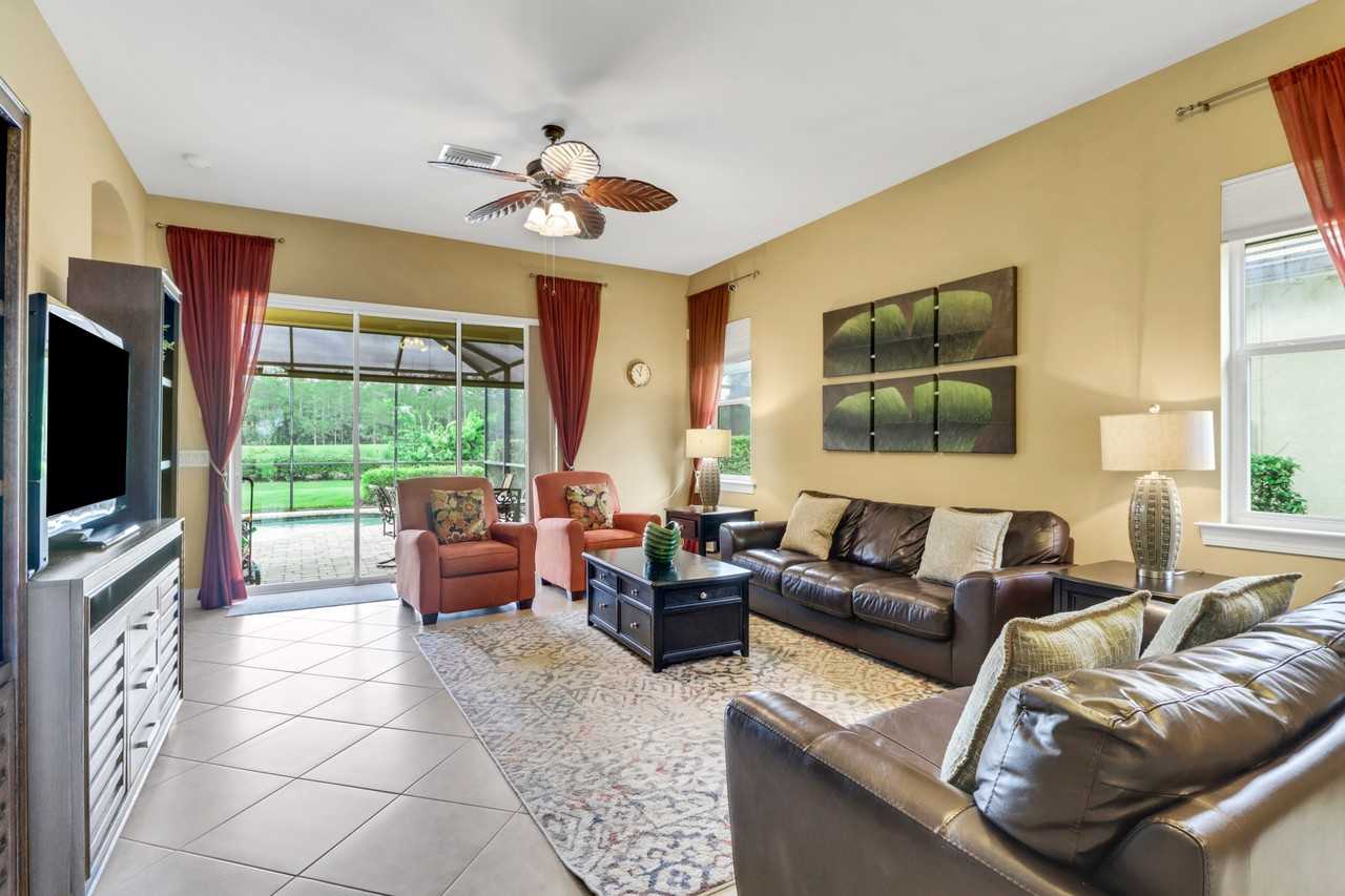 9118 Limestone Ln - Photo 5 of 50