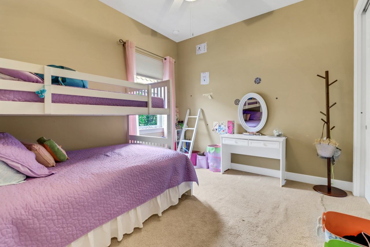 9118 Limestone Ln - Photo 6 of 50