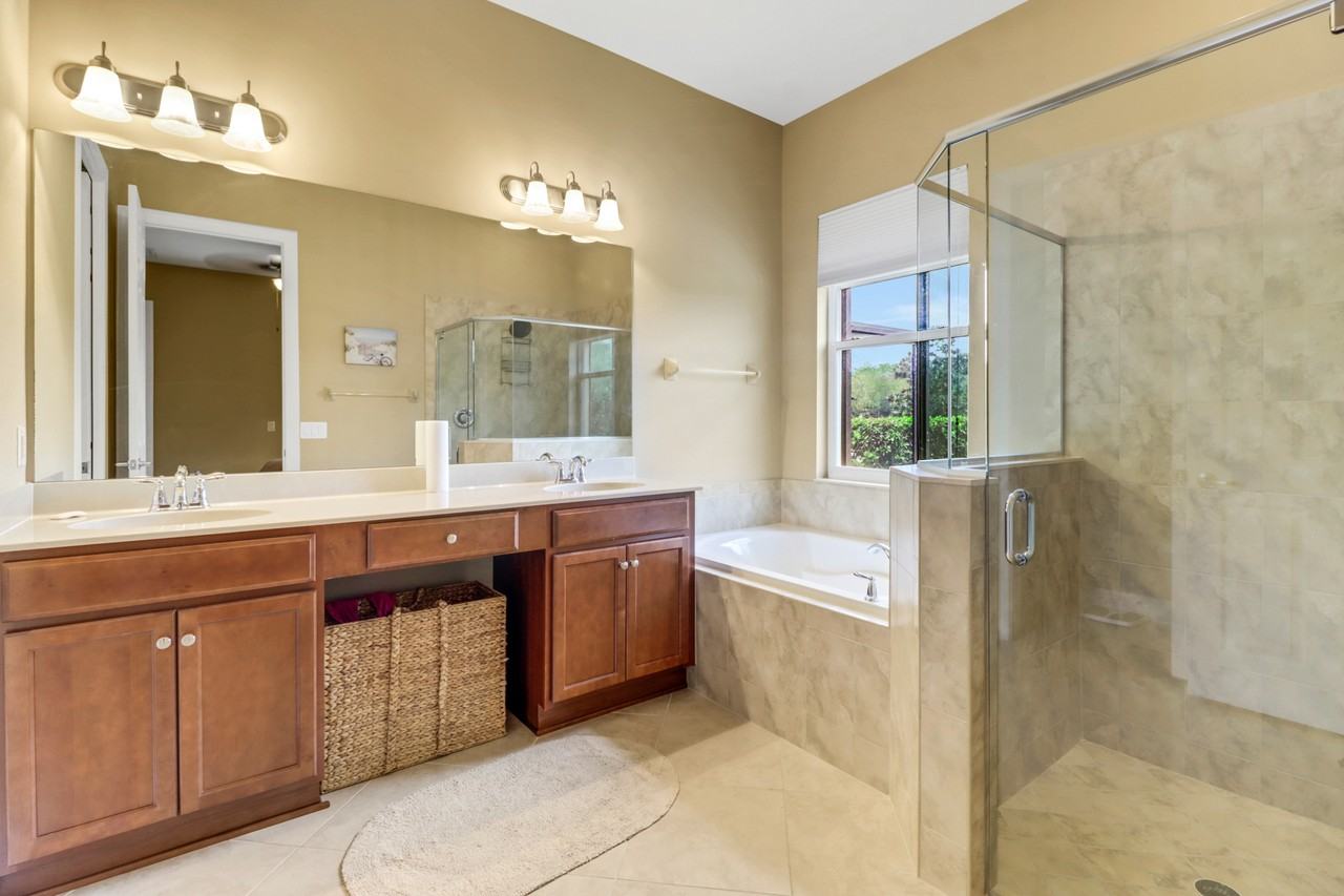 9118 Limestone Ln - Photo 4 of 50