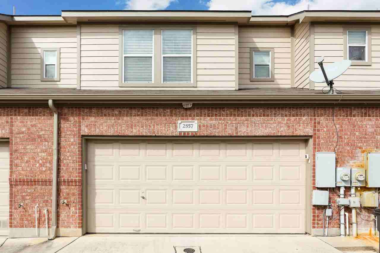 2557 Grayson Cir #1 - Photo 2 of 10