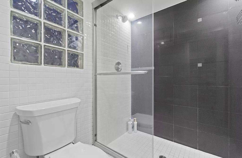 2175 Avenida De La Playa #A - Photo 3 of 8