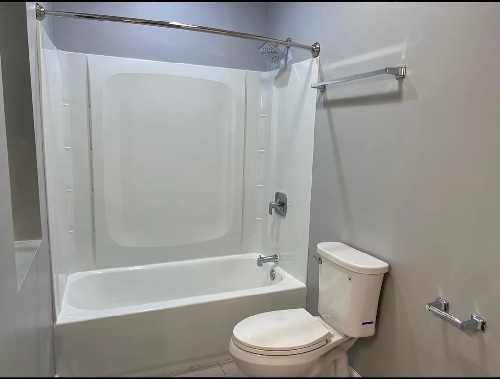 12814 Short Ave #7 - Photo 2 of 7