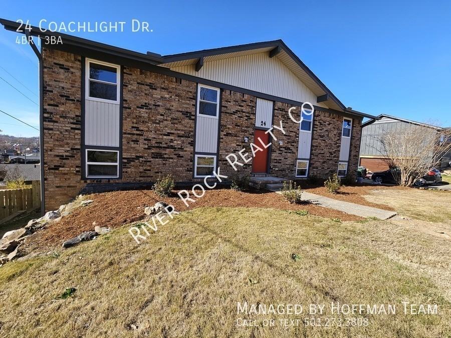 24 Coachlight Dr - Photo 2 of 24