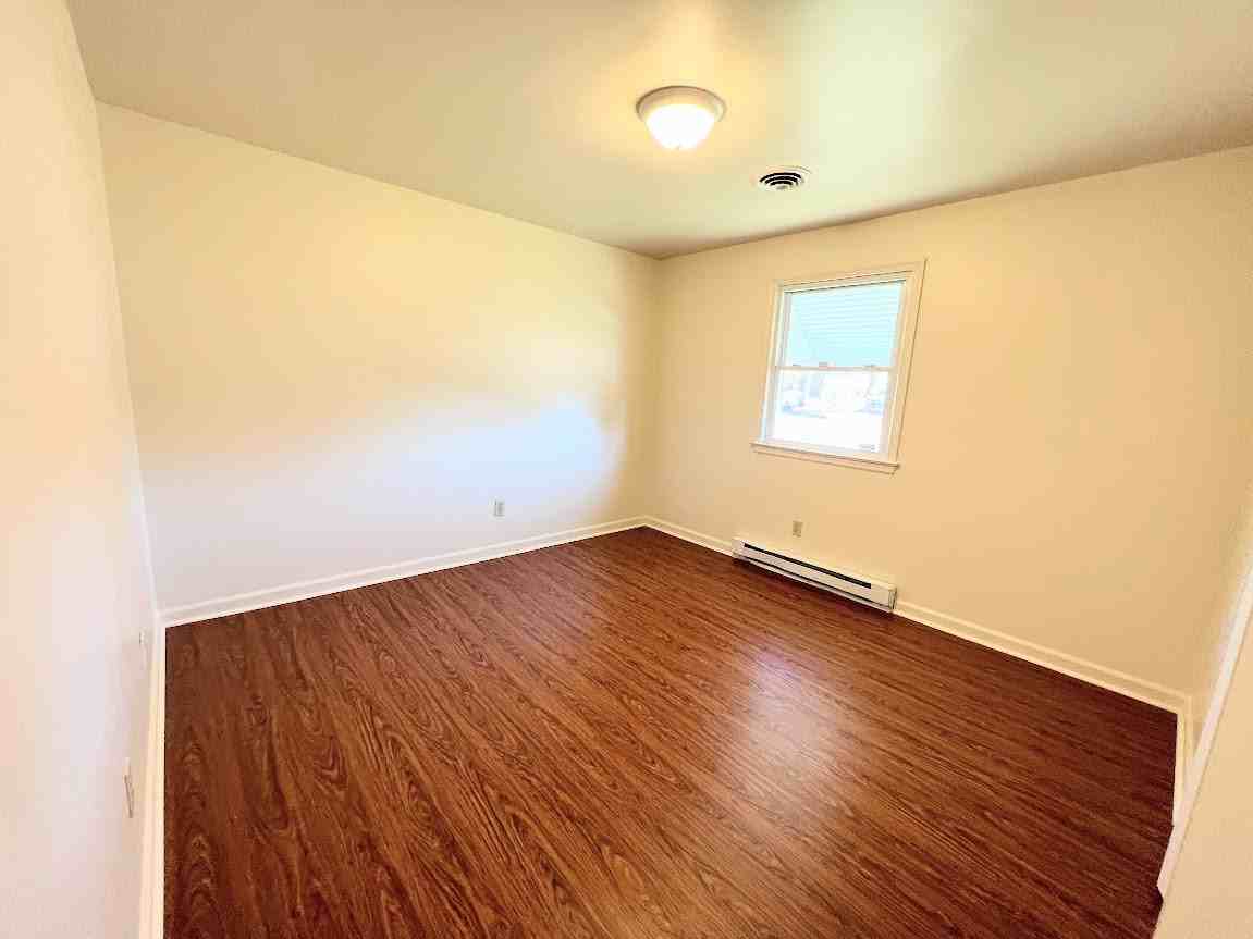 422 Pin Oak Drive - Photo 7 of 10