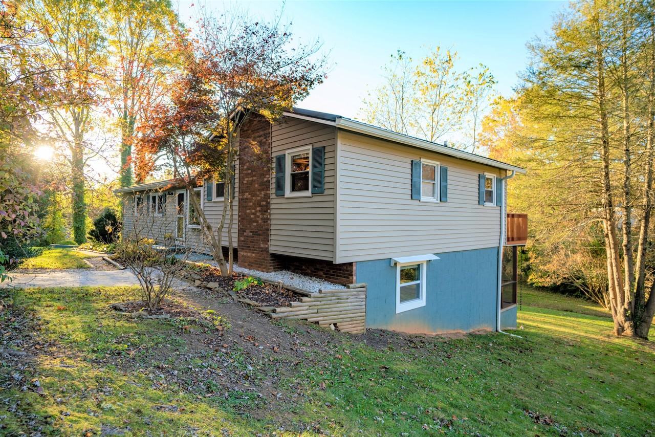 40 Maple Ave #NA - Photo 2 of 30