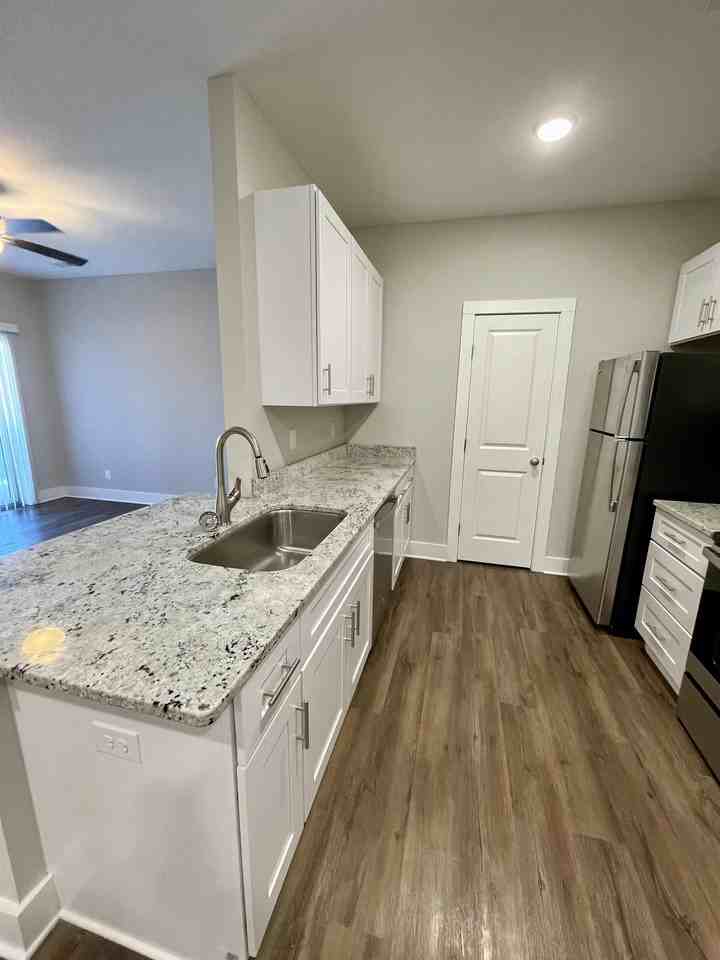 456 English Commons Drive - 404Building A #404 - Photo 5 of 44