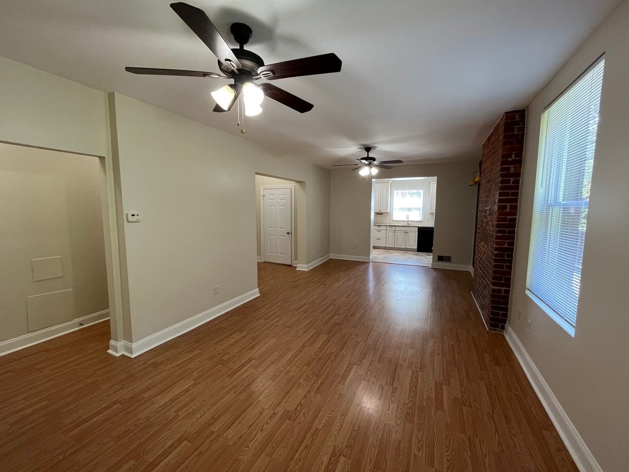 821 Highview St #1 - Photo 3 of 32