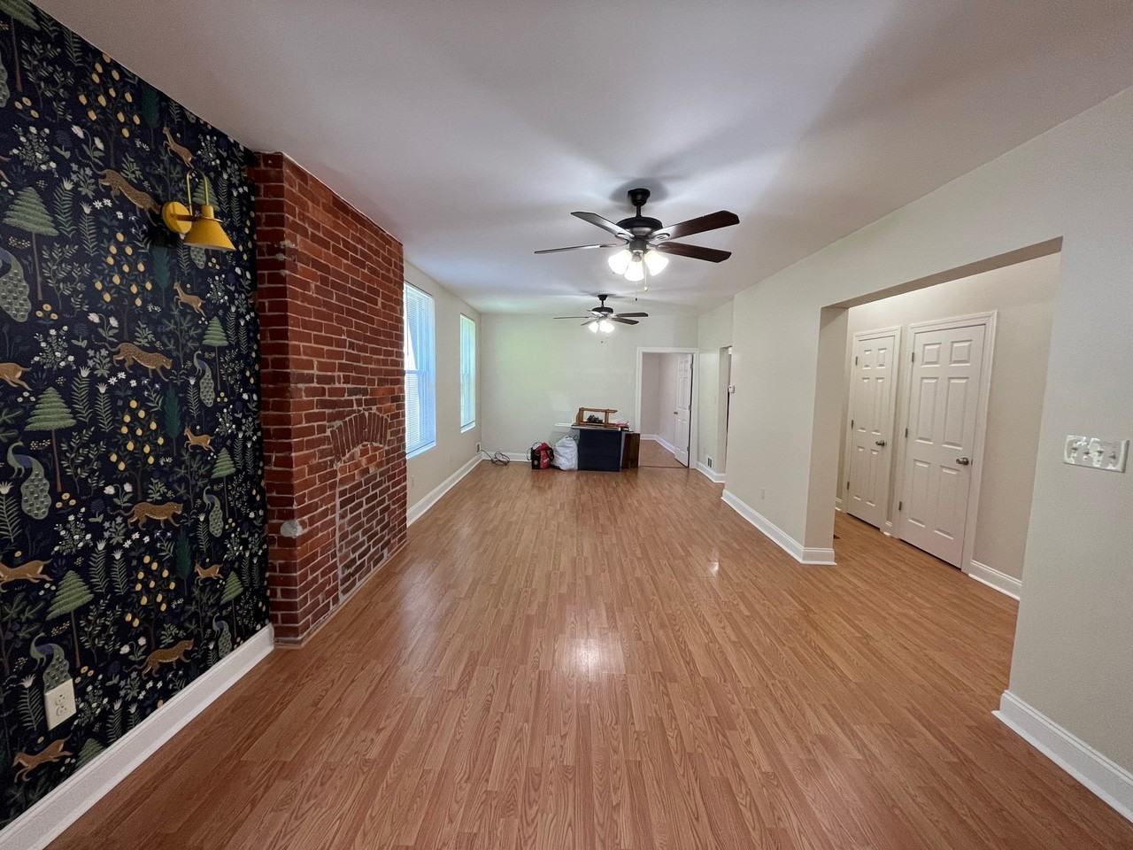 821 Highview St #1 - Photo 5 of 32