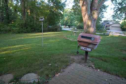 110 Carter Rd - Photo 3 of 17