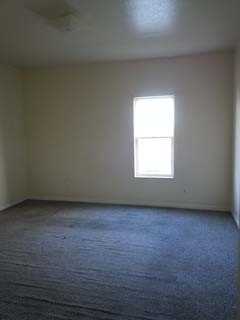 417 Water St - Photo 2 of 8