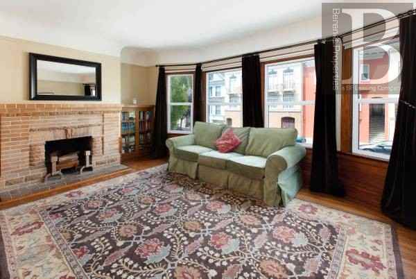 672 10th Avenue - Photo 2 of 6