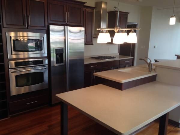 104 North Water Street - Photo 2 of 10