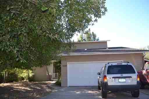 5285 Pony Creek Cir #101 - Photo 2 of 13