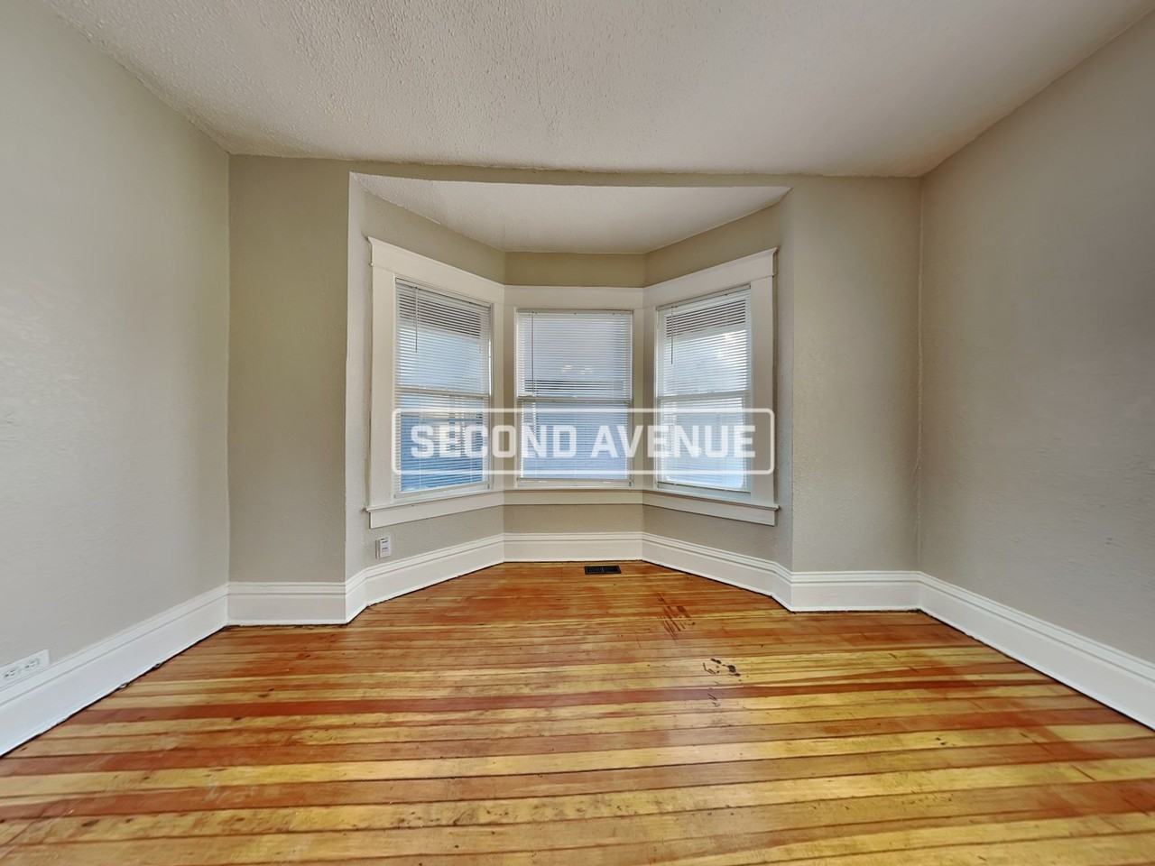 3630 Michigan Ave - Photo 6 of 19