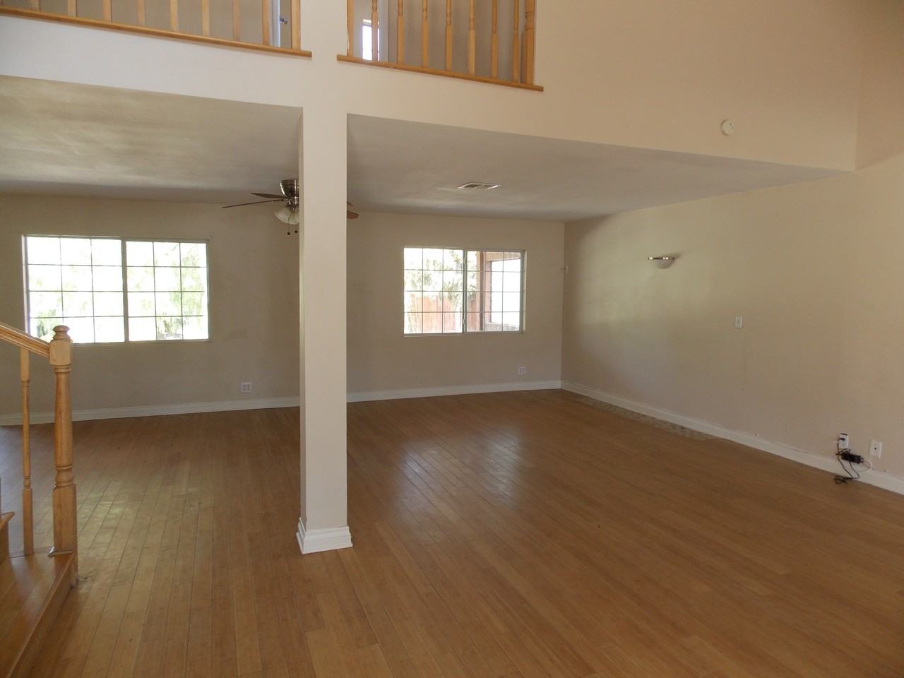 36516 Rozalee Drive - Photo 2 of 10