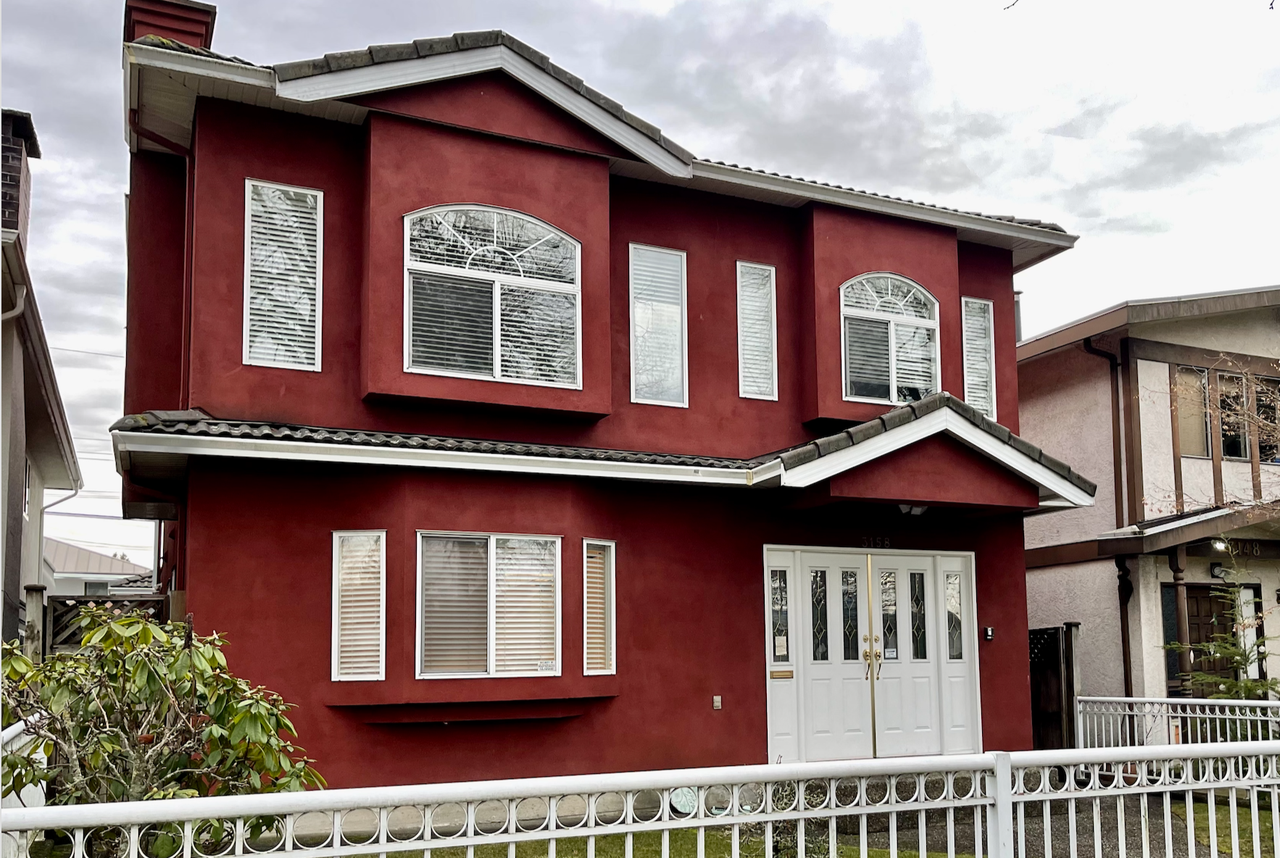 3158 East 28th Avenue #L1 - Photo 2 of 13