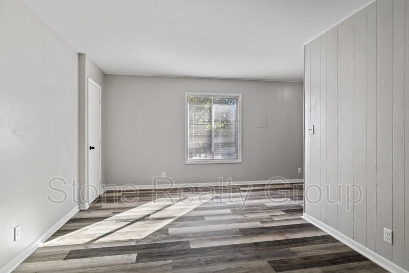 1820 N 6th 1/2 St #23A - Photo 3 of 14