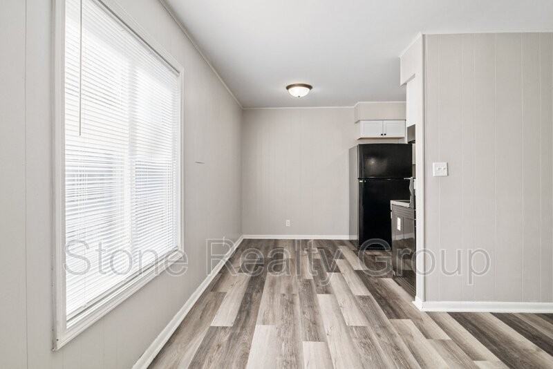 1820 N 6th 1/2 St #23A - Photo 4 of 14