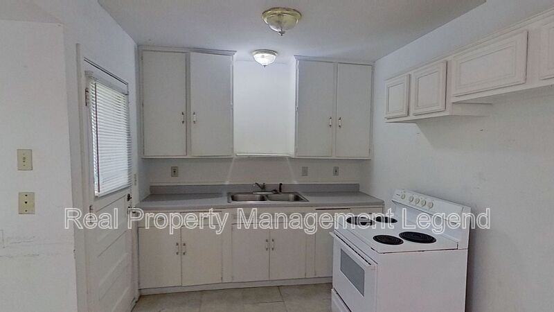 307 Depot Street - Photo 7 of 23