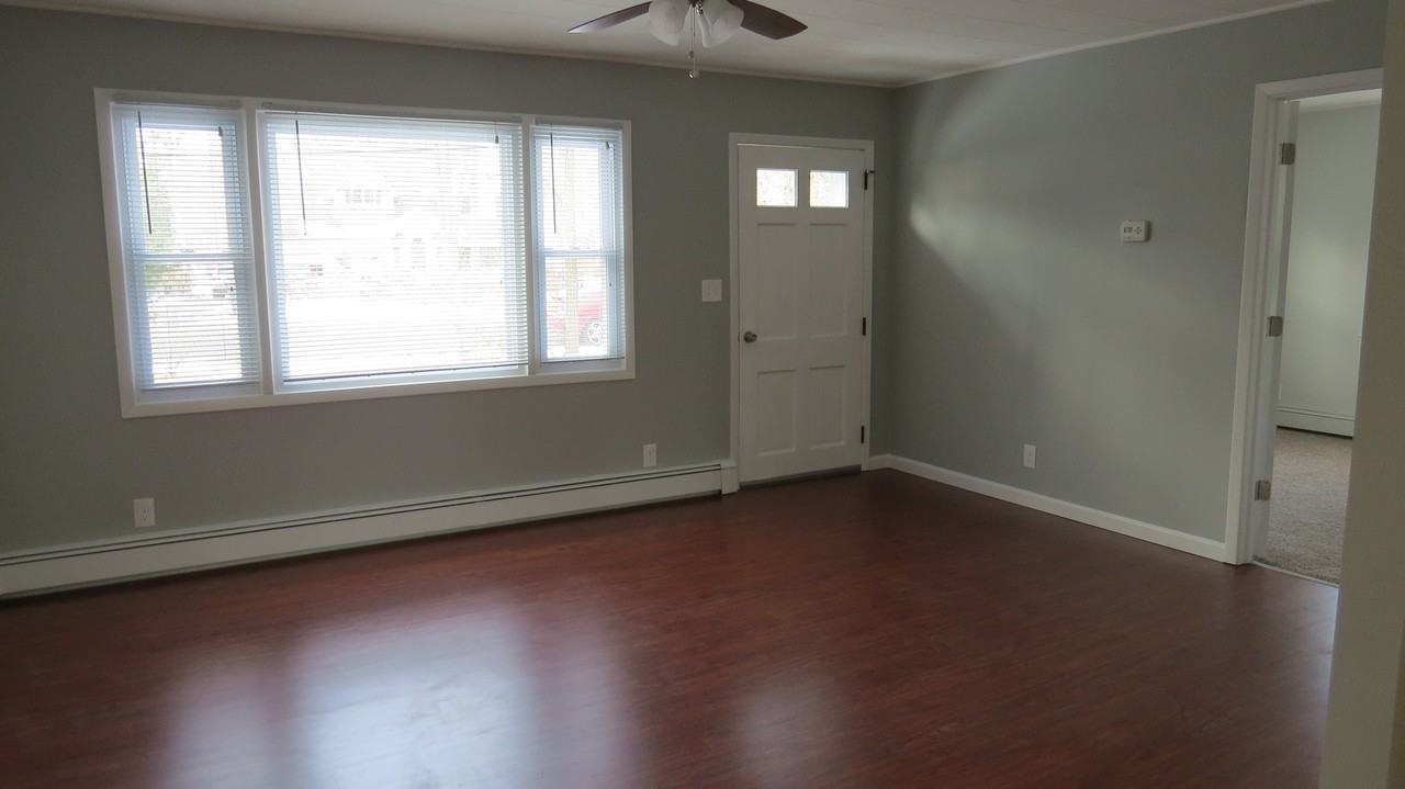 51 Swezeytown Rd S - Photo 2 of 7