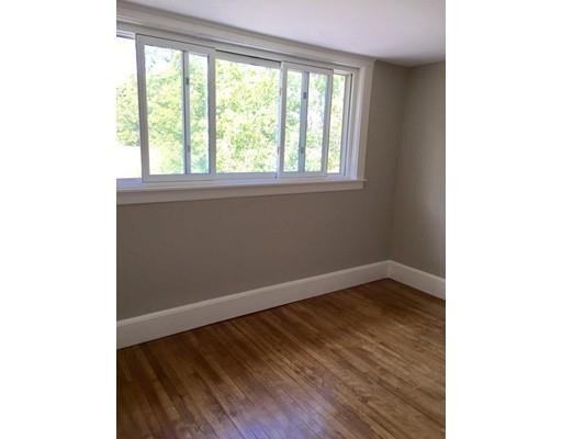 5 Warwick St #2 - Photo 3 of 6