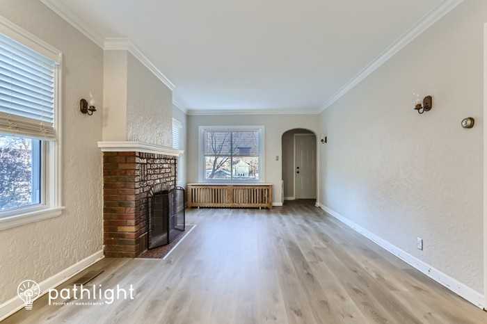 906 Cherokee Ave - Photo 2 of 22
