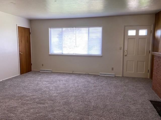 107 39th St #107 - Photo 3 of 13