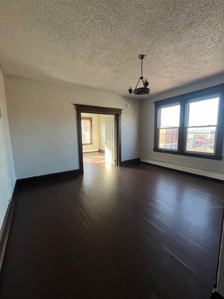 4w Hartford Avenue #4W - Photo 7 of 19