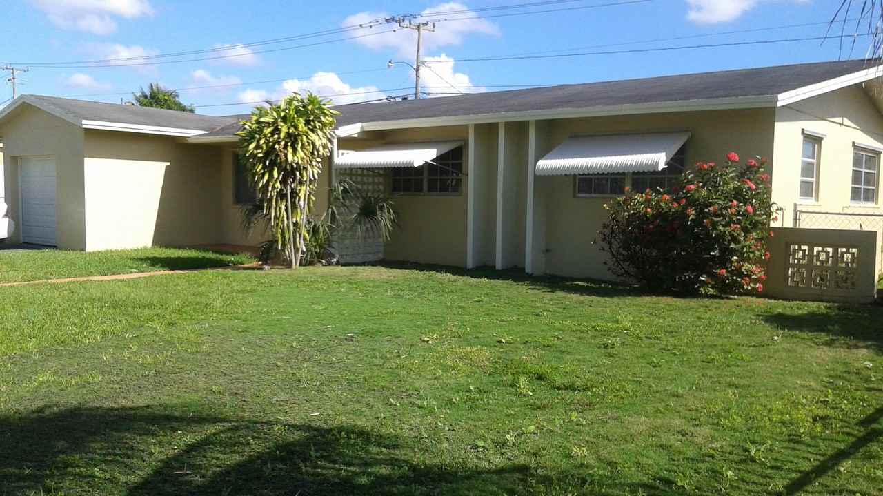 20341 Sw 117th Ave #1 - Photo 2 of 10