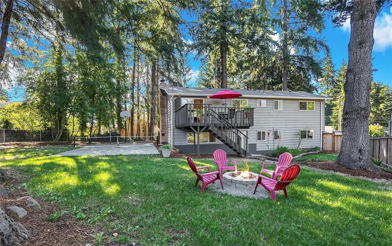 7836 Ne 141st St #NA - Photo 3 of 24