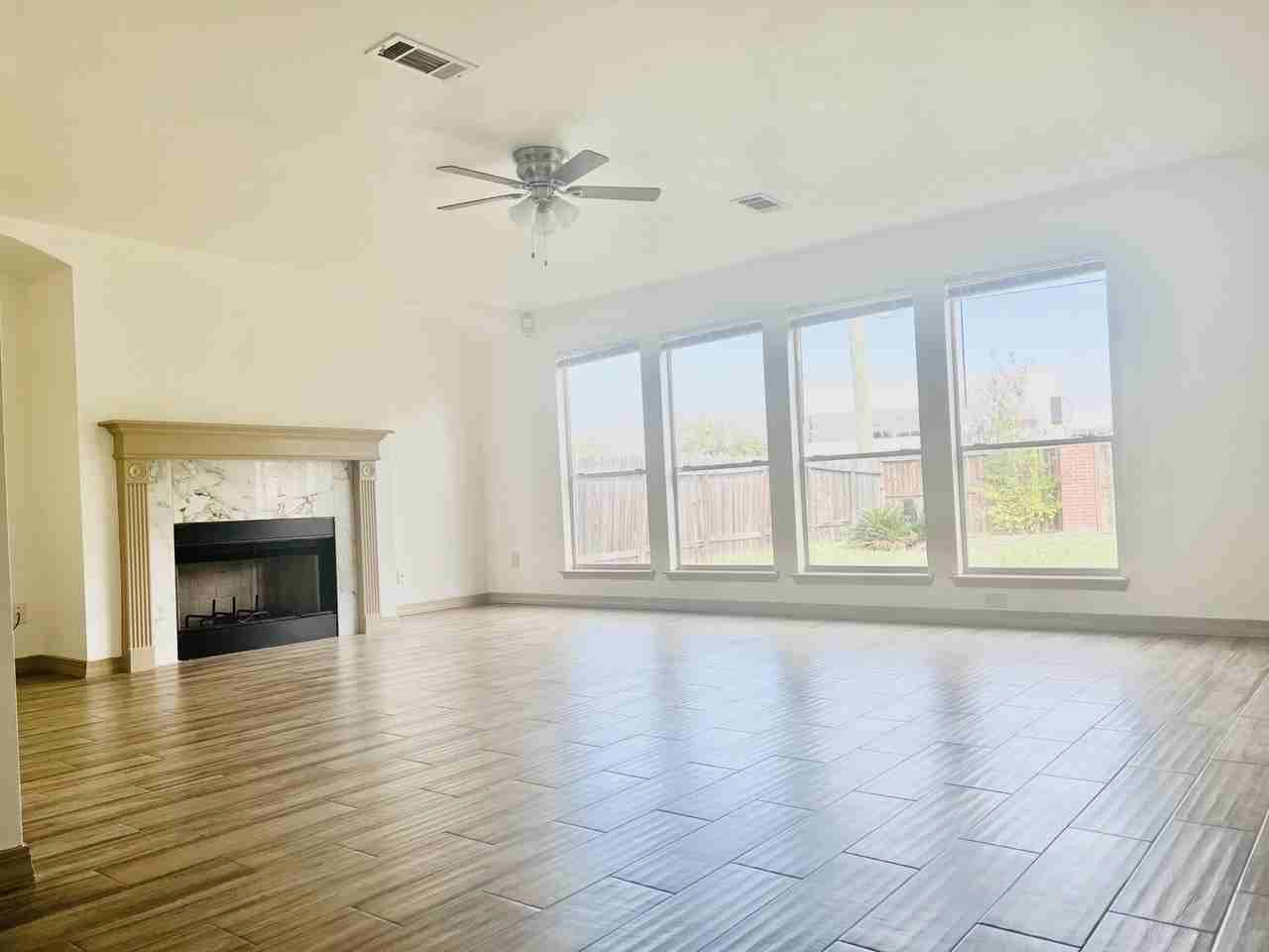 11707 Pedernales Falls Ln #NA - Photo 3 of 14