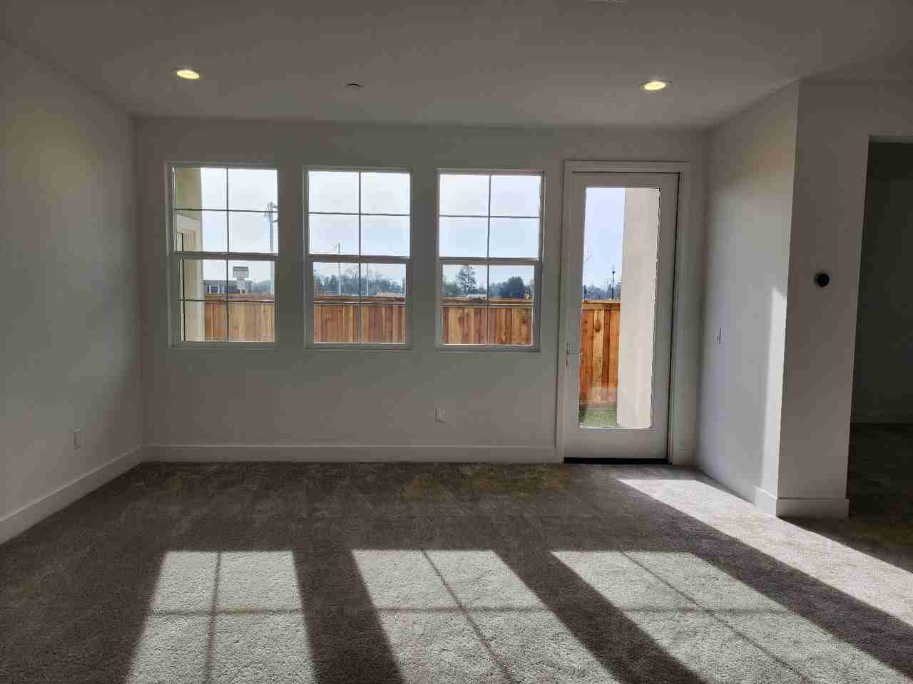 2916 Liscum St #1 - Photo 5 of 29