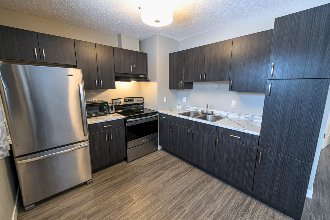 9314B 9314 108 AvenueUnit B - Photo 5 of 12