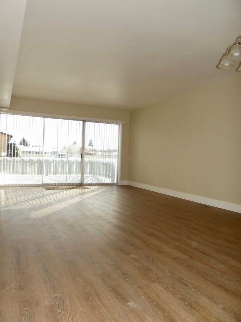 2039 Cook Ave #01 - Photo 4 of 7