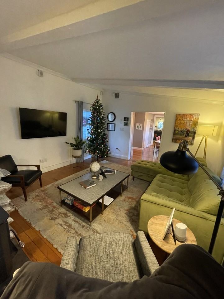 437 S Bolton Rd - Photo 3 of 42